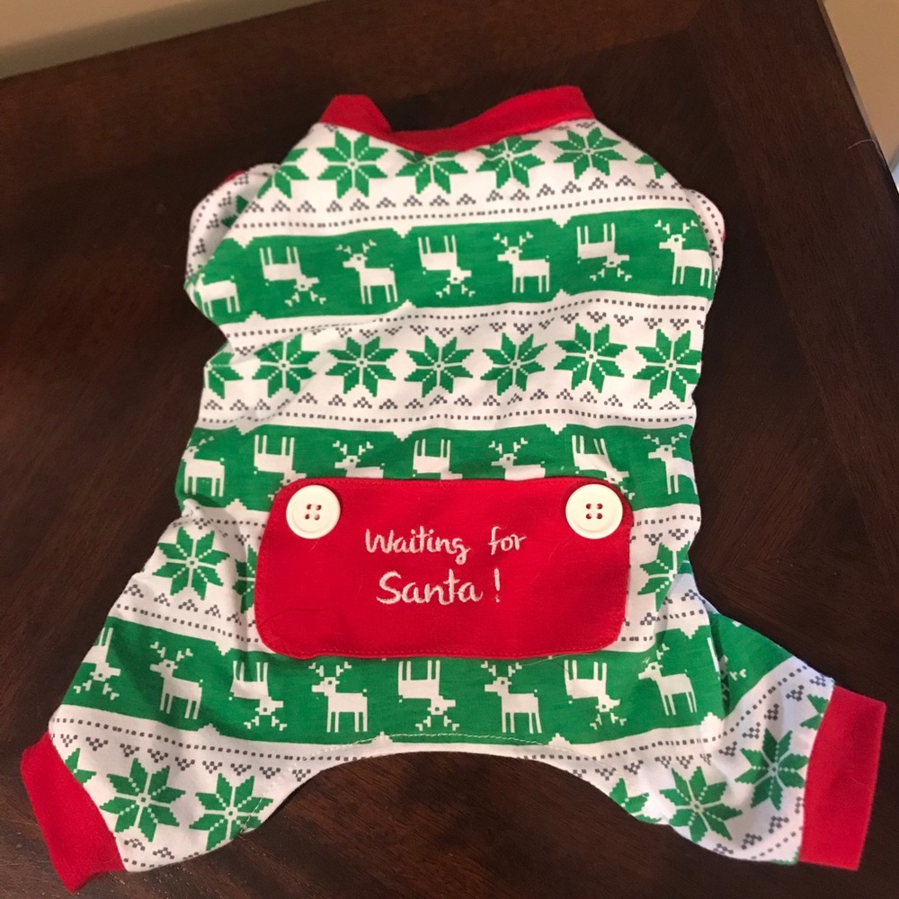 🐶 Santa Pj’s for your fur baby ♥️